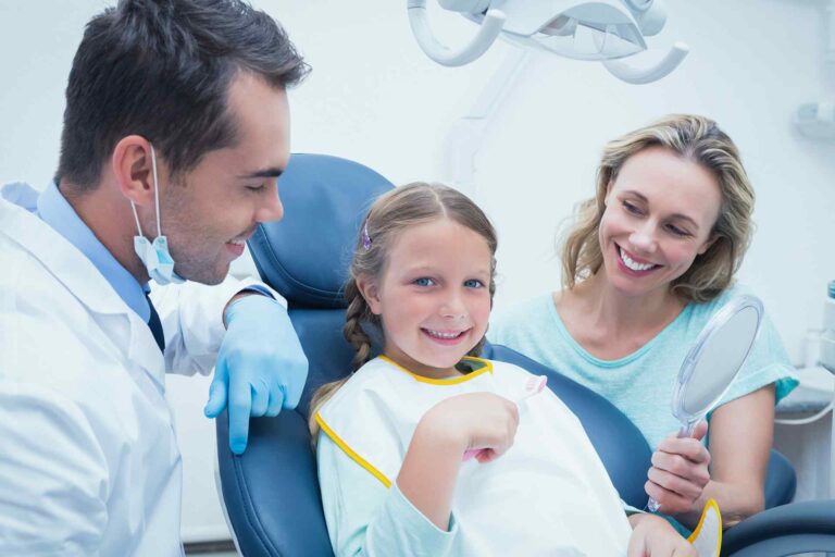 https://www.vardhamandentalhospital.com/wp-content/uploads/2020/01/portfolio_06-768x512.jpg